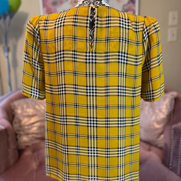 Vince Camuto New Top - Picture 4 of 4